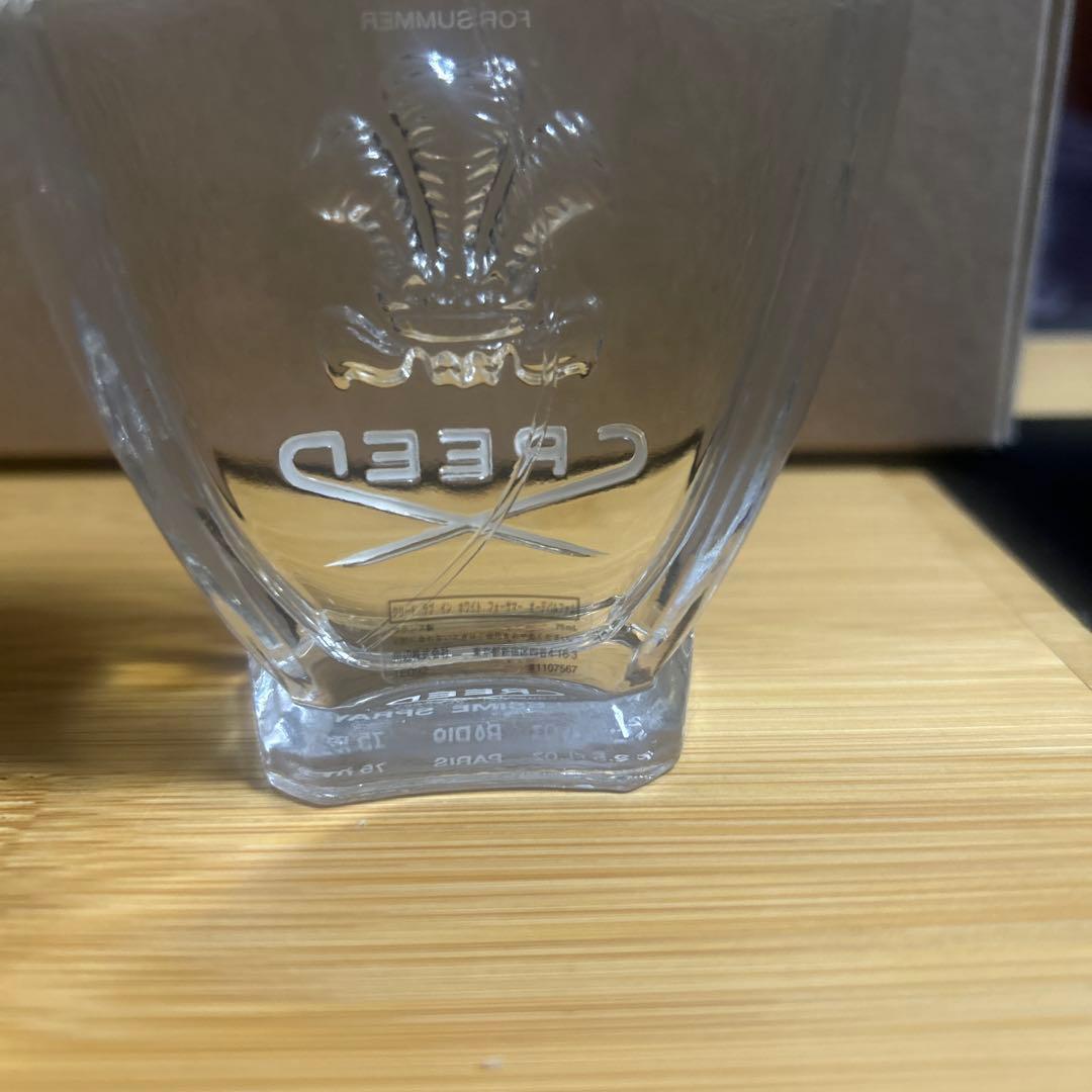 CREED LOVE IN WHITE FOR SUMMER 香水 川辺