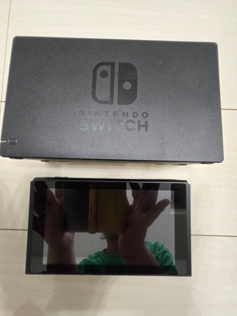 Nintendo Switch 本体 + ゲームソフト2本　その他いろいろ
