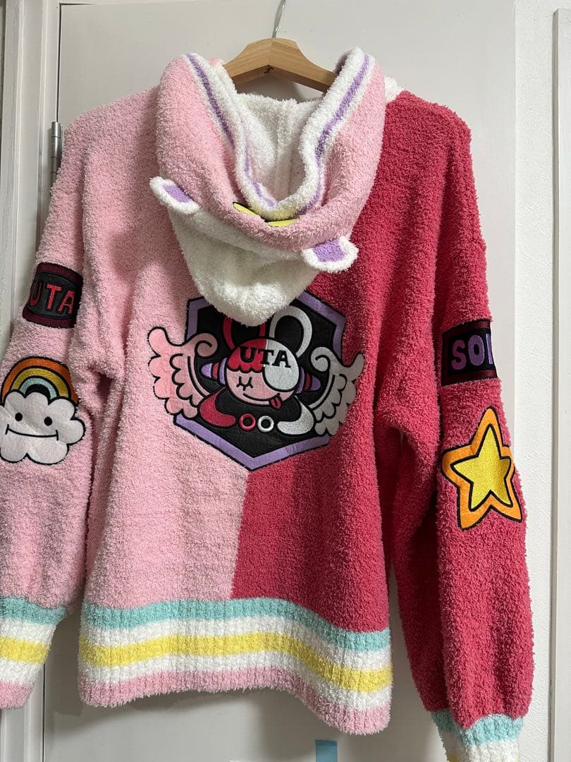 【新品未使用】ONE PIECE FILM RED /ウタ　パーカーセット