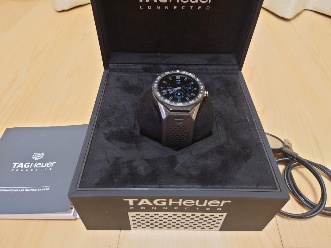 TAG HEUER Connected スマートウォッチ