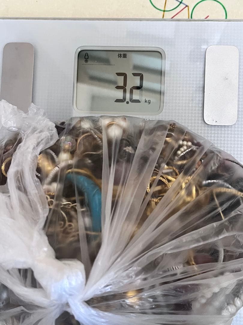 イミテーションジュエリー　ジャンク　まとめ売り