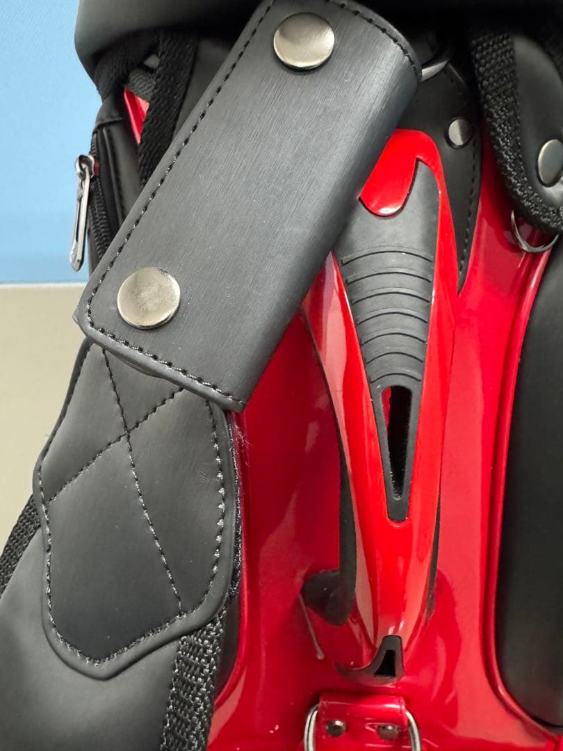 TaylorMade ゴルフバッグ 赤黒