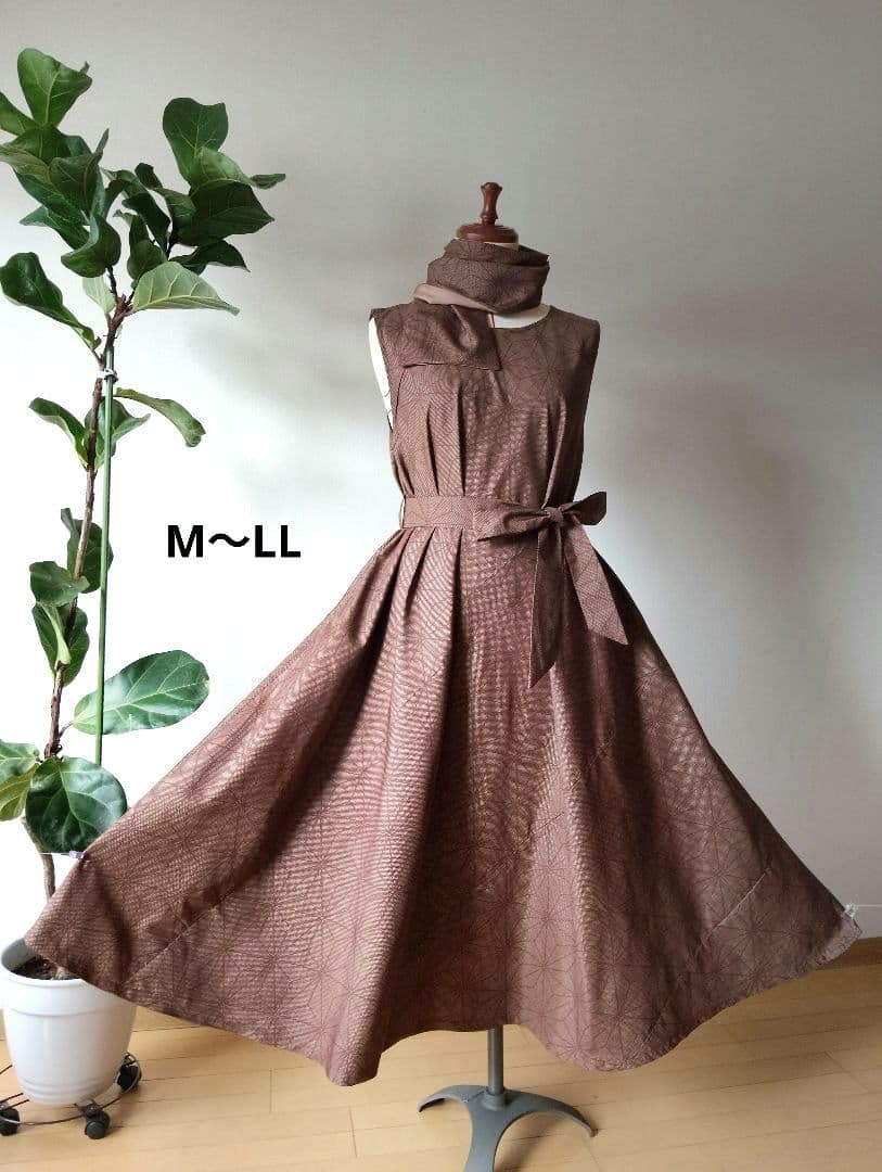 着物リメイク✤大島紬フレアーワンピース✤レンガ色正絹ストールリボン2本付き