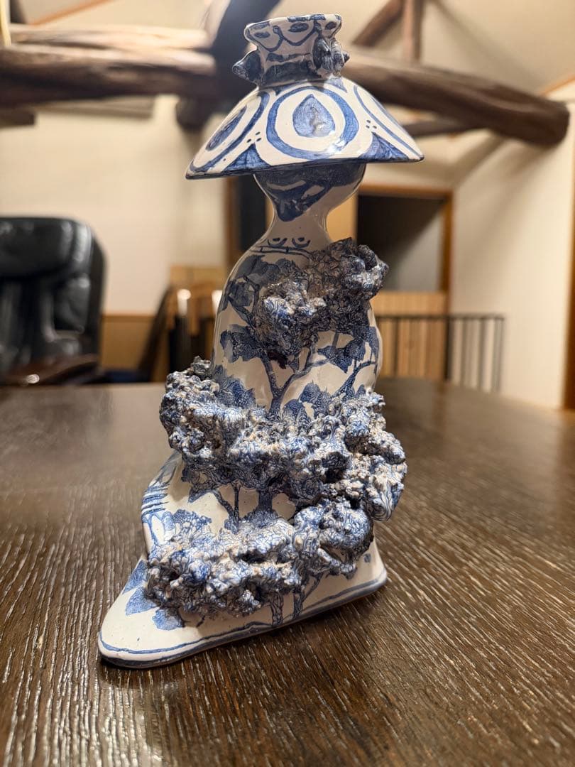 ビヨンヴィンブラッド　陶器人形