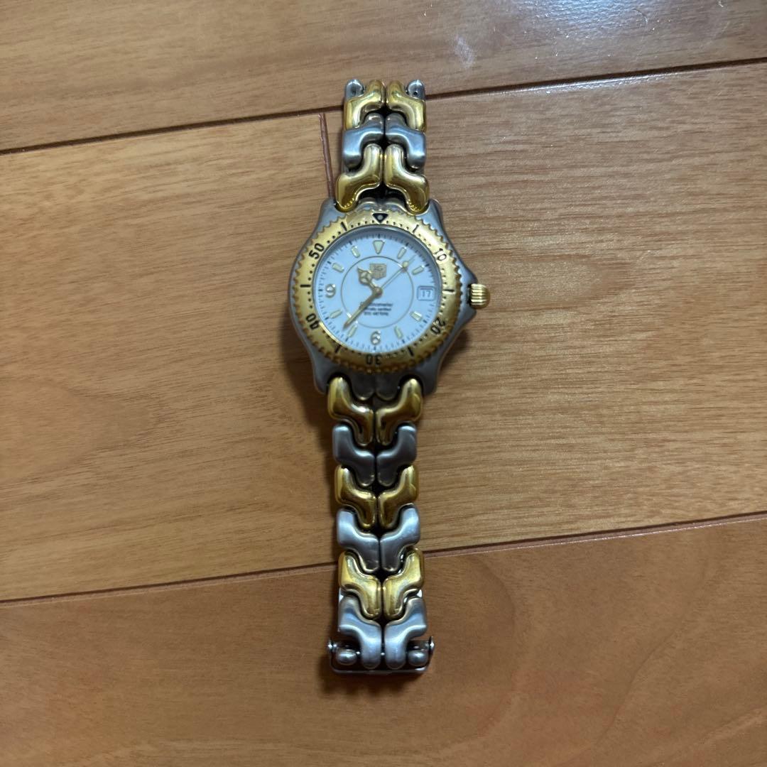 タグホイヤー セル 200M クロノメーター ゴールド