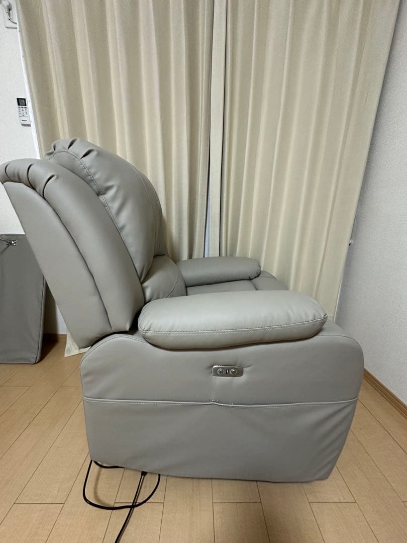 YEKOTECH リクライニングソファー 電動 高さ調節可能な可動テーブル付き