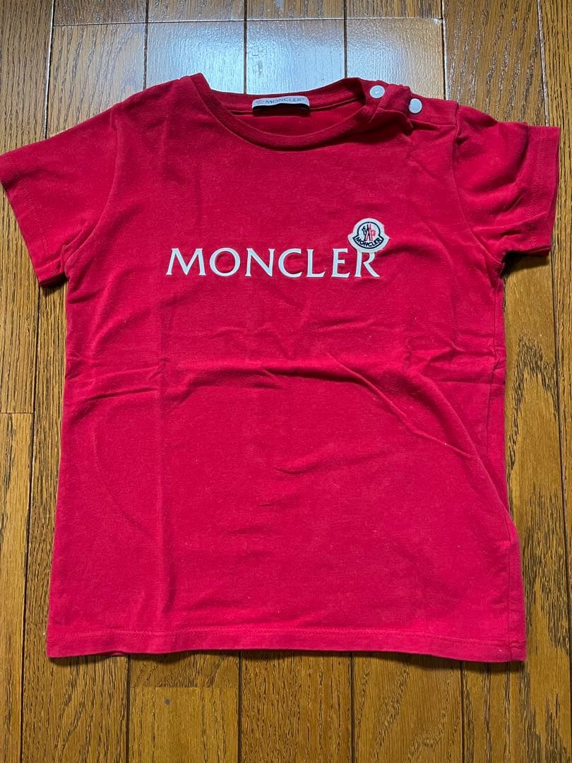 モンクレール　赤半袖Tシャツ　3A