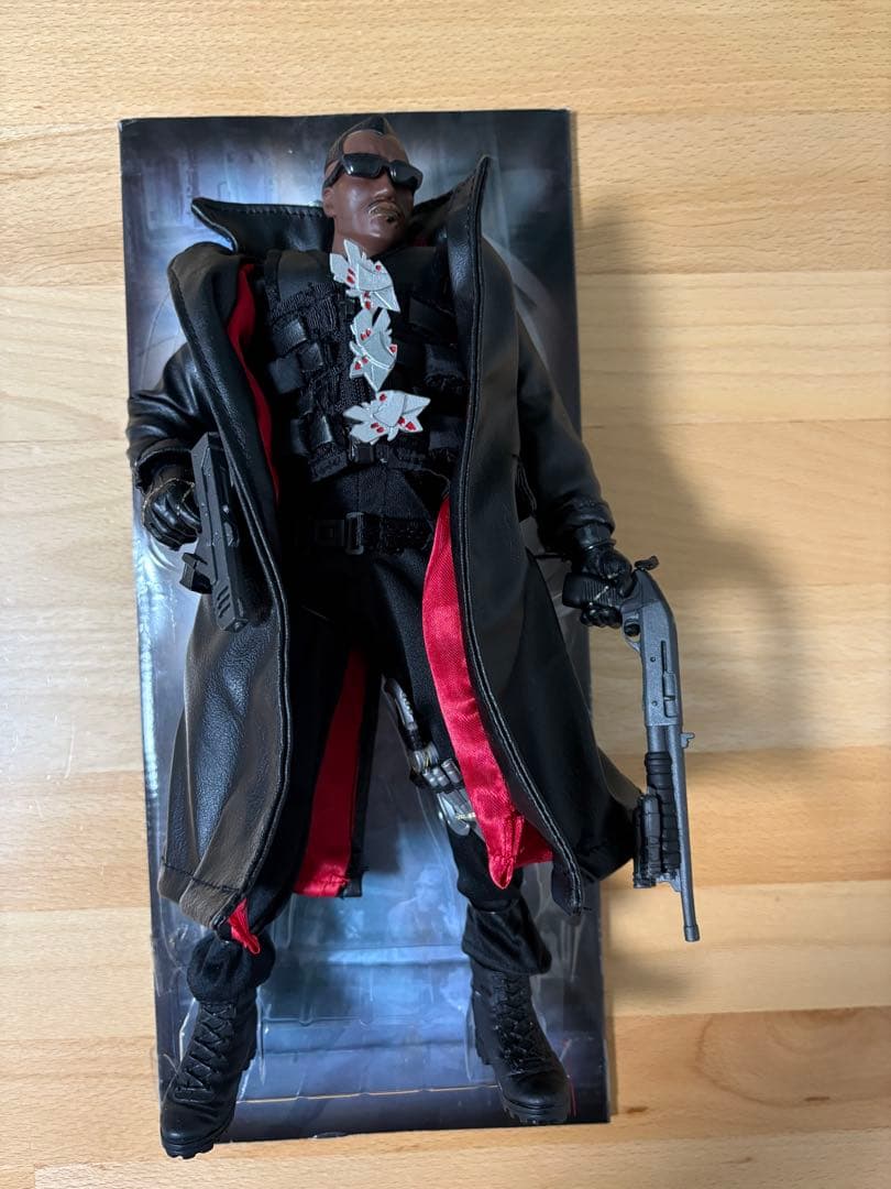 トイビズ　ブレイドⅡ フィギュア