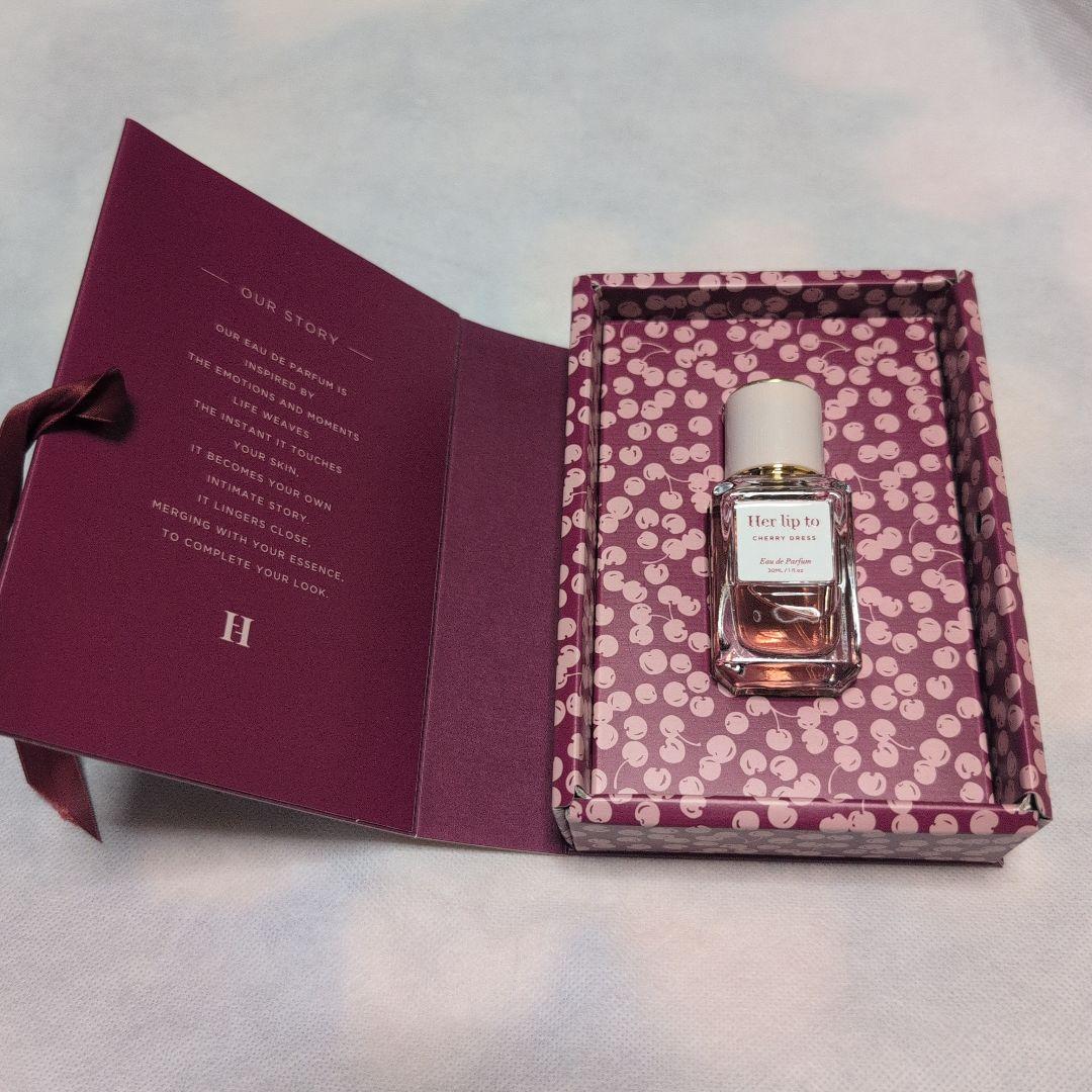 Her lip to CHERRY DRESS 30ml 香水