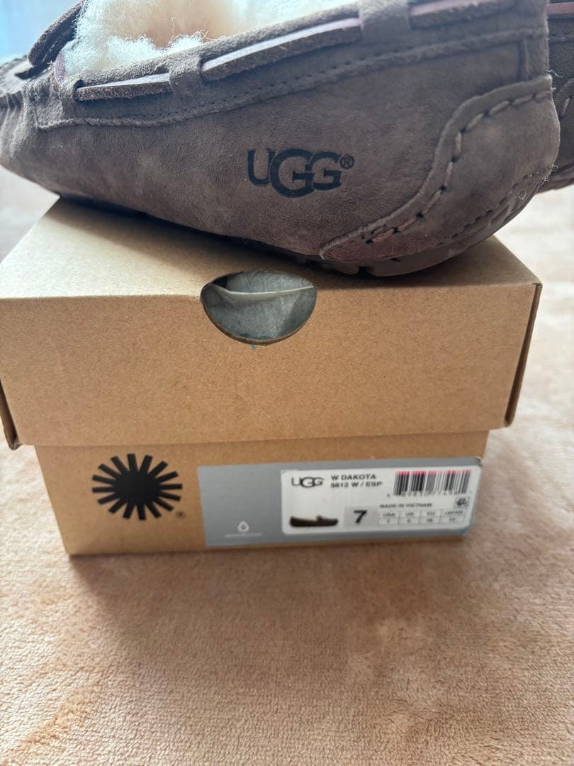 UGG モカシン　エスプレッソ