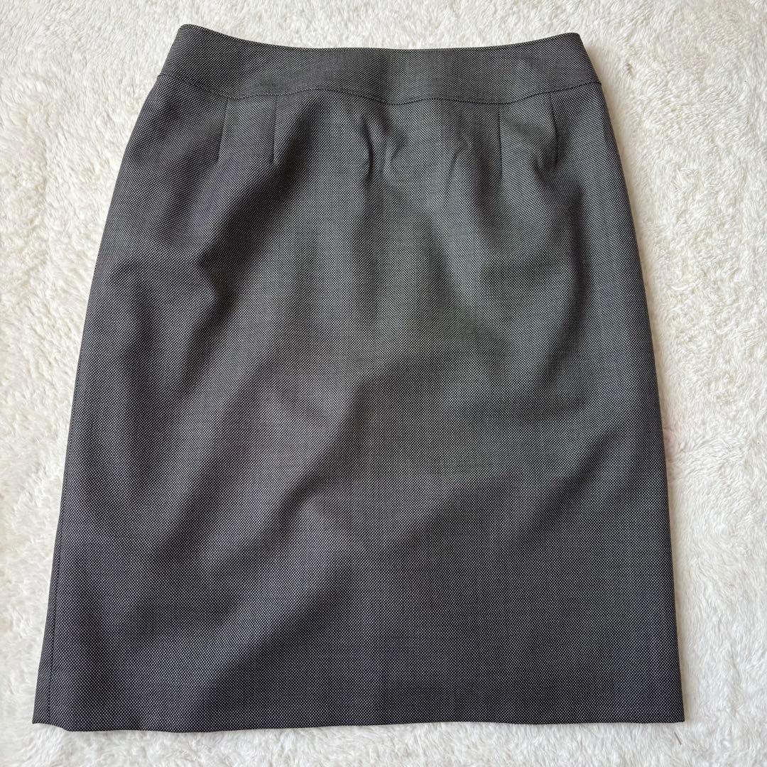 高品質　美品　NewYorker ダークグレー スーツ　 スカートスーツ　13号