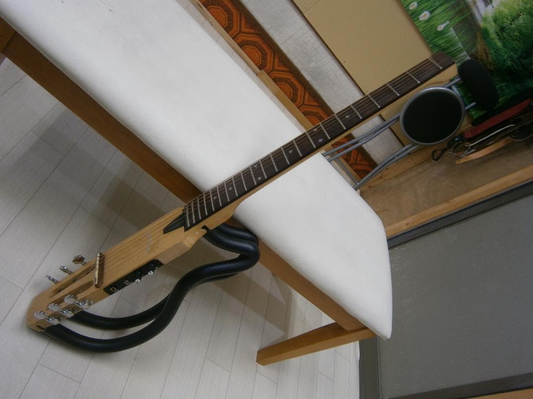 Ａrtisan＜サイレント・トラベルギター＞折り畳みタイプ