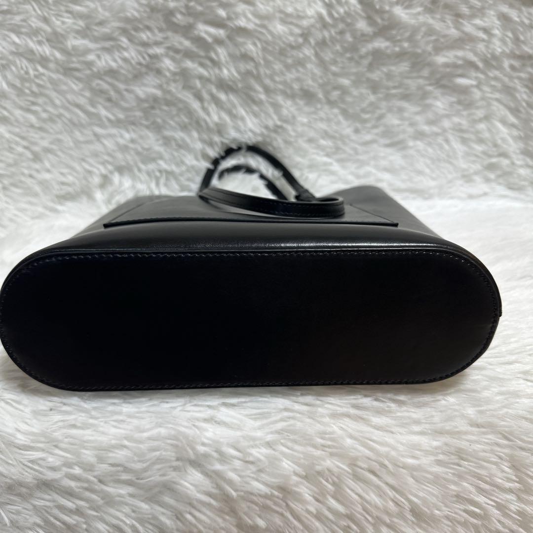 ⭐️極美品　YAHKI ヤーキ　ショルダーバッグ　ハンドバッグ　2way A4収納