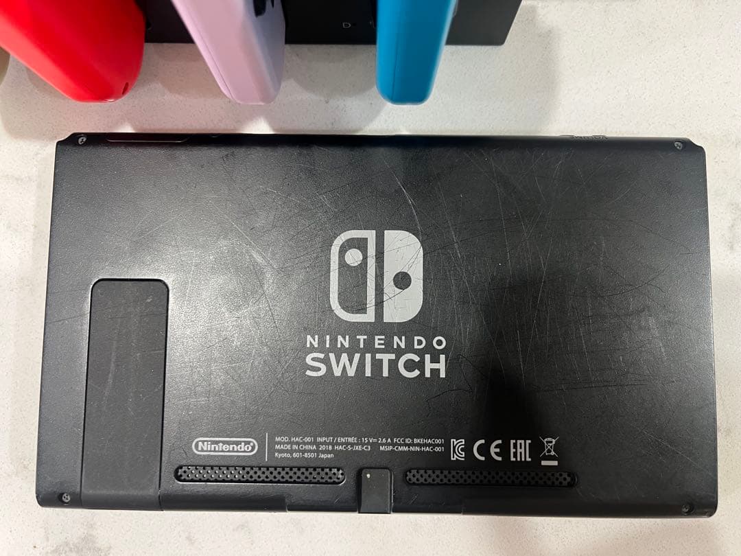 値下げ！Nintendo Switch 本体 ジョイコン4個付き