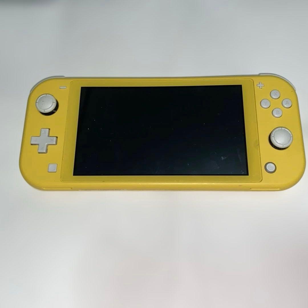 Switch Lite イエロー　※後ろに汚れあり