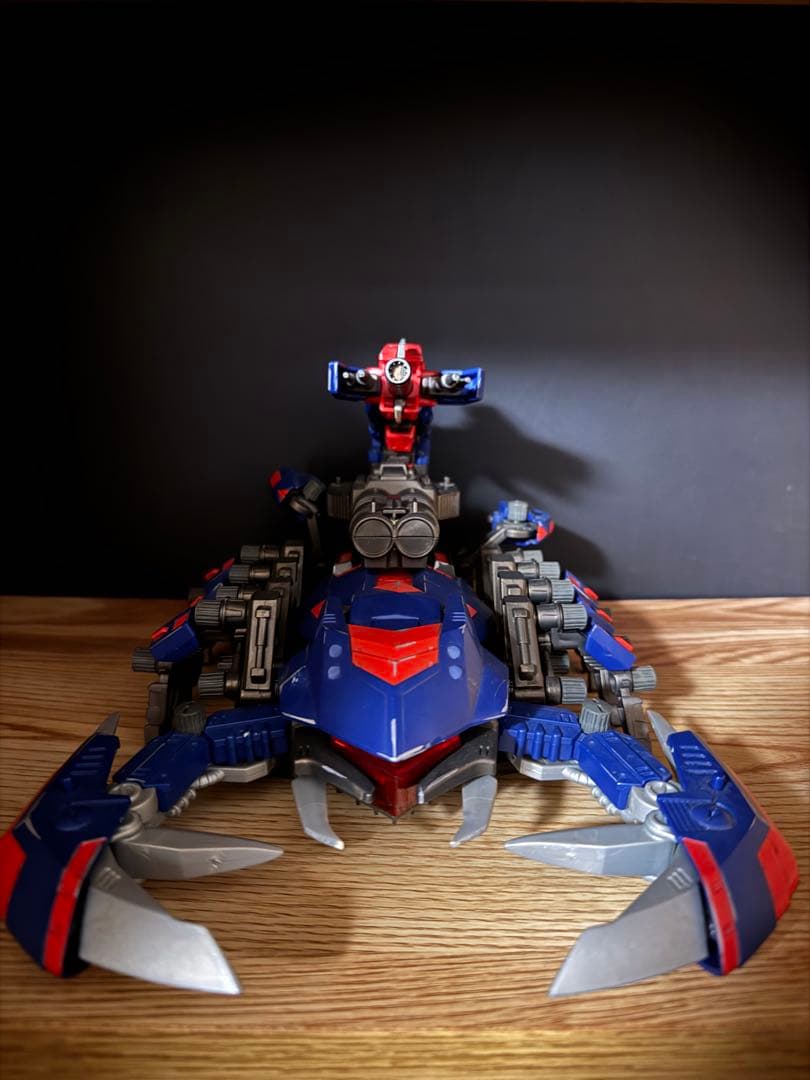 週末セール中　ZOIDS デススティンガー　プラモデル　現状品