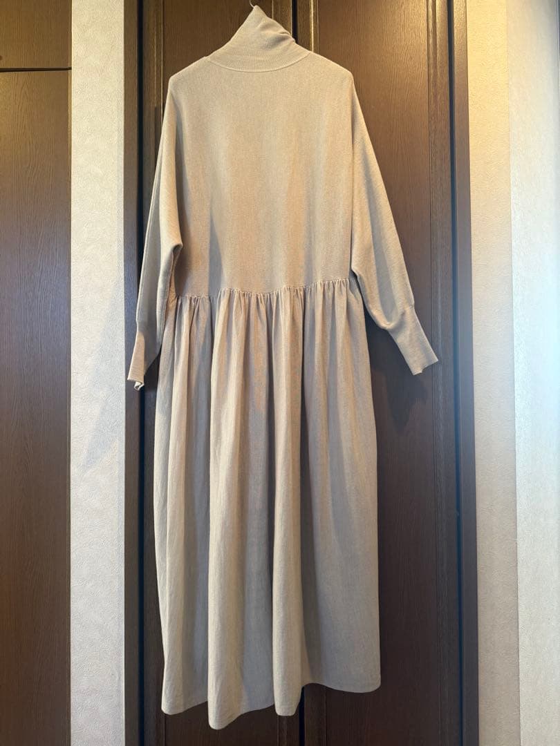 ⭐️週末限定値下⭐️美品Curensology ウールハイネックギャザーワンピース