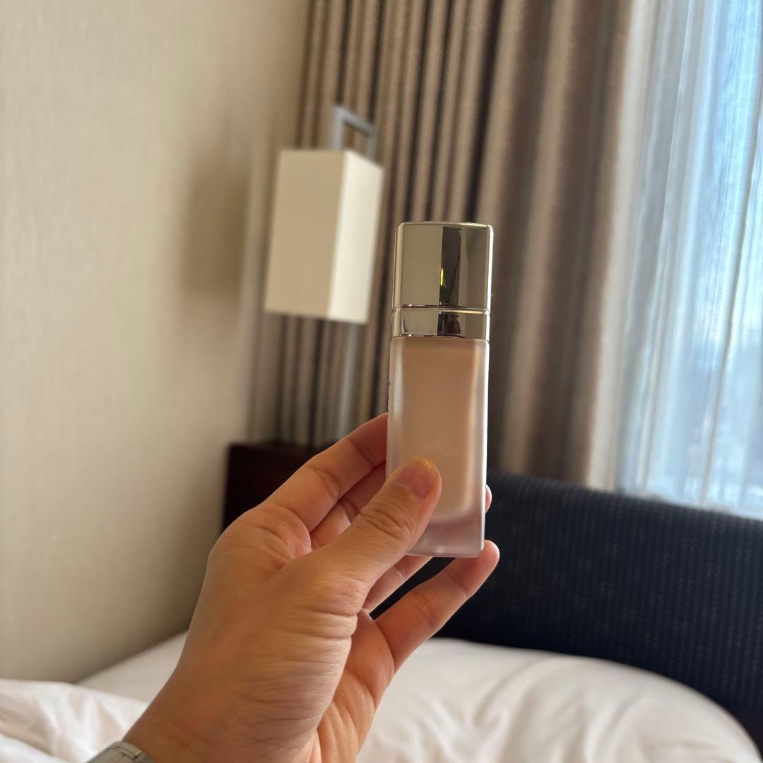 Dior プレステージ ホワイト ル プロテクターUV ルミエールBB01