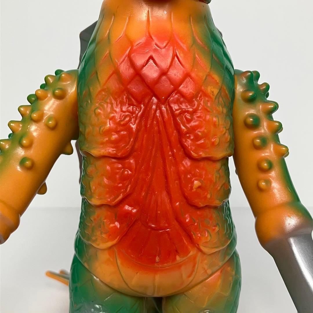 ブルマァク 新・復刻版怪獣シリーズ バラバ　ソフビ バンダイ BANDAI