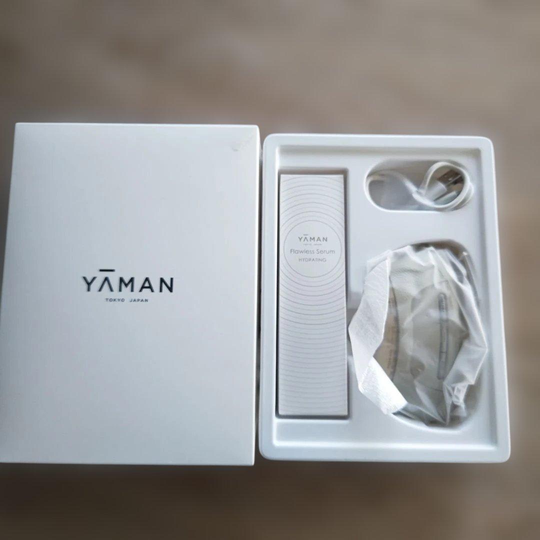 YAMAN Flawless Serum 保湿美容液