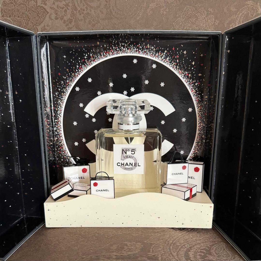 シャネル N°5 ロー オードゥ トワレット シアター コフレ、クリスマス、美品