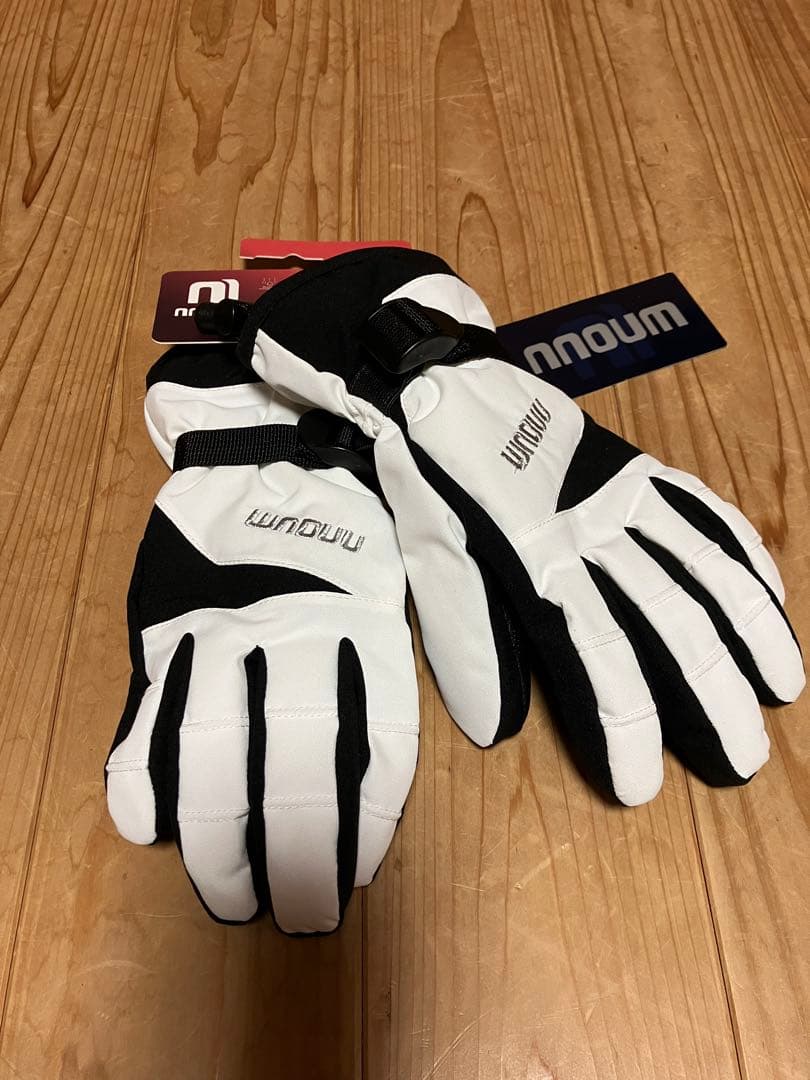 試着のみ NNOUM スキー スノーボード ウェアセット レディース