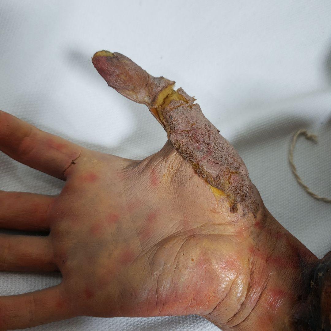 スクリーミングマッドジョージ 立体オブジェ②