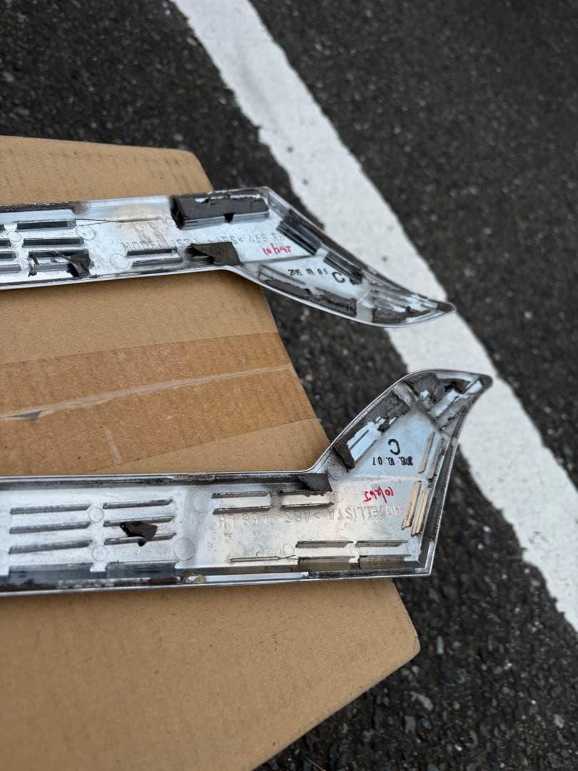 ヤマさん30 アルファード　ヴェルファイア　モデリスタ　リアガーニッシュ