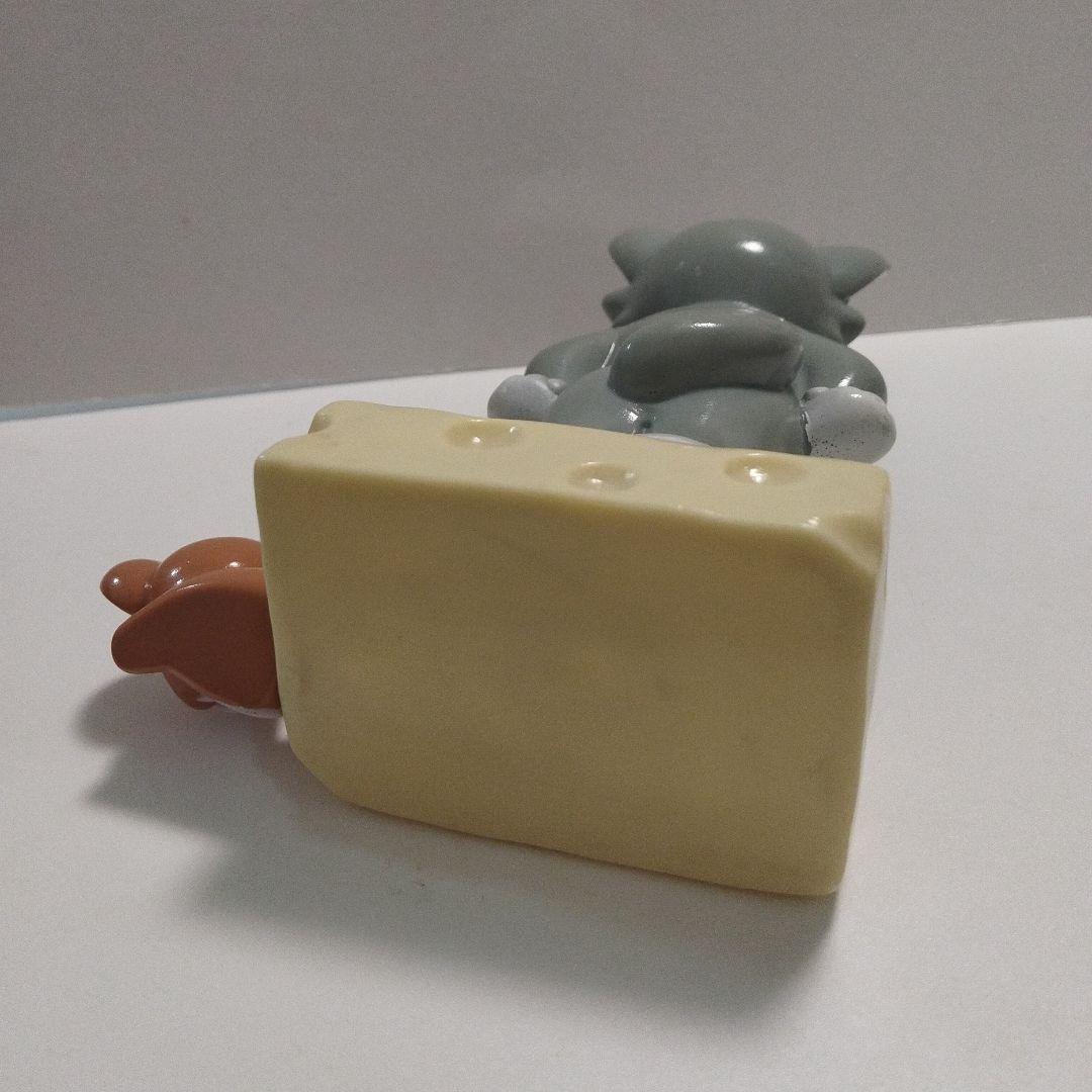 トムとジェリー　ソフビ　貯金箱　十六銀行