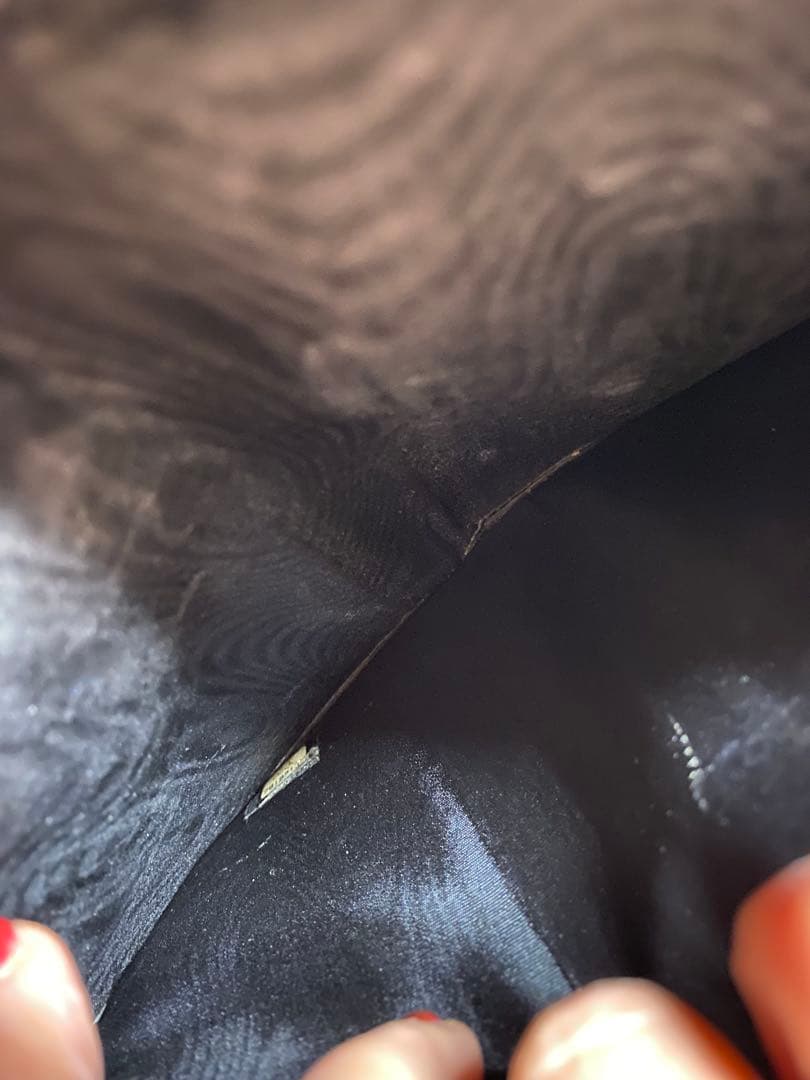 お得！CHANEL キャビアスキン　ガマ口　ブラック 長財布！