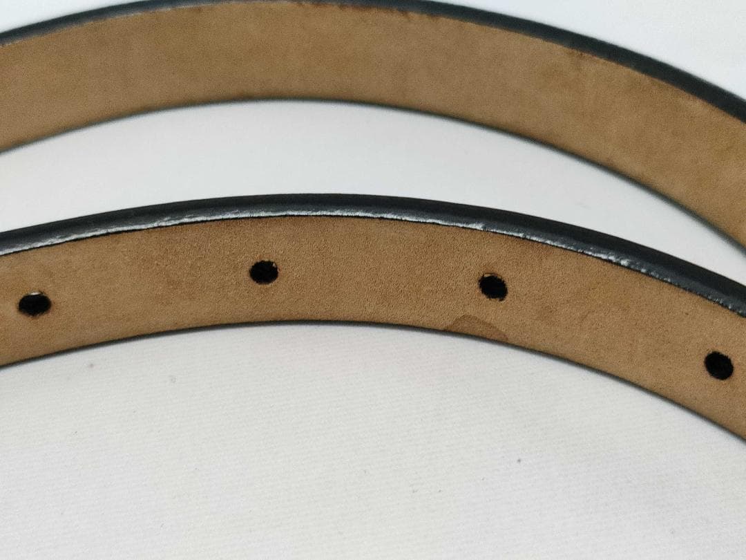 LOUIS VUITTON サンチュールキャレ 細身ベルト 65±5cm d43