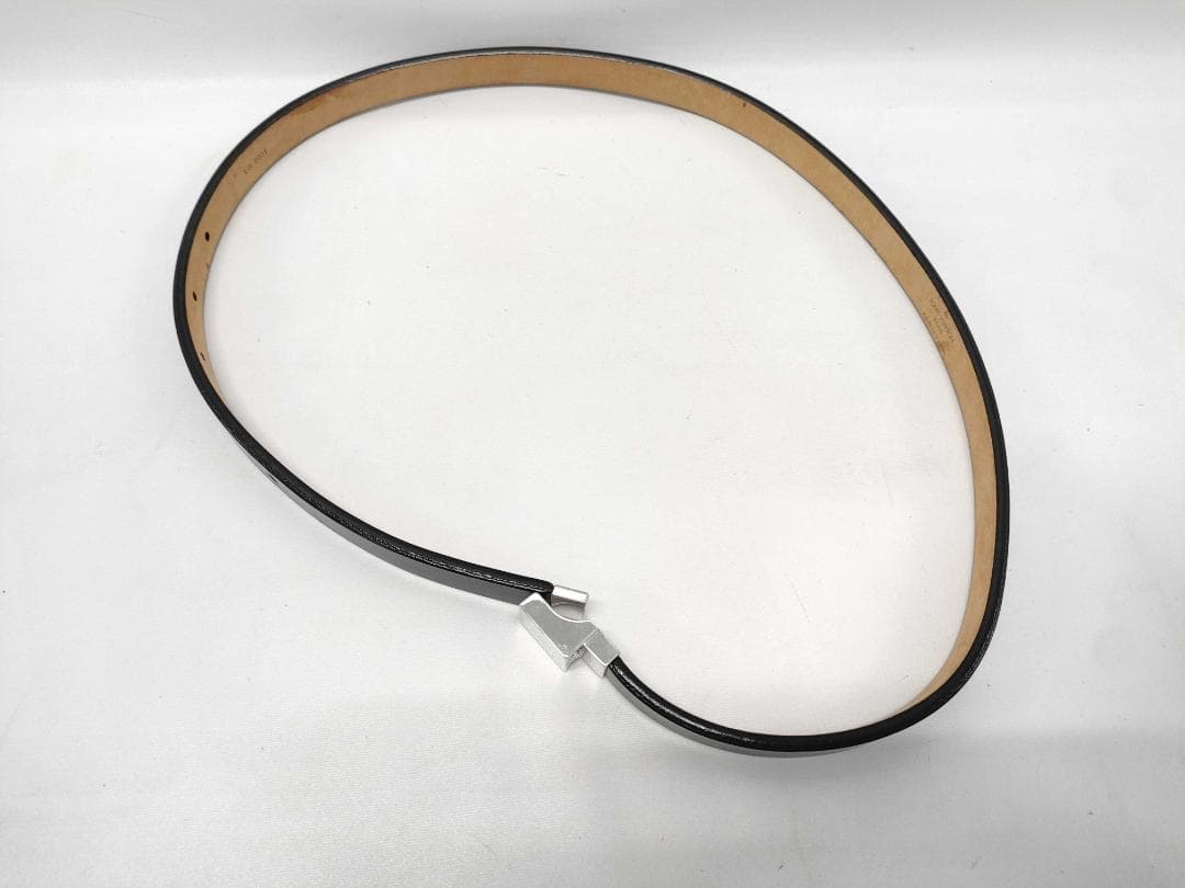 LOUIS VUITTON サンチュールキャレ 細身ベルト 65±5cm d43