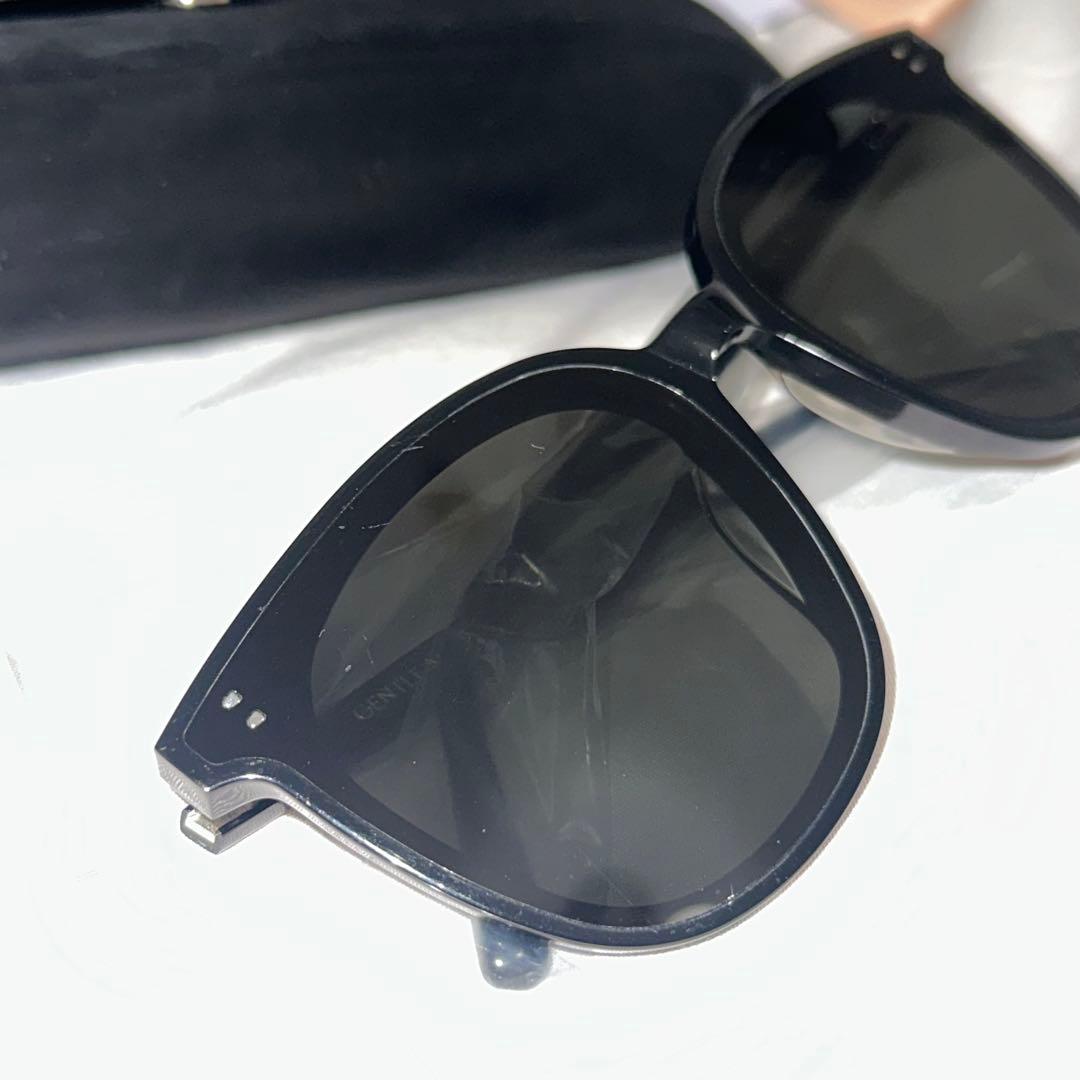 小物 GENTLE MONSTER My Ma 01