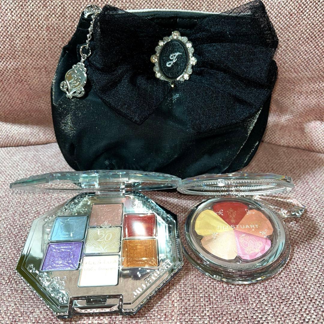 ジルスチュアート♡ジュエルカラーコンパクト&ブルームミックスブラッシュコンパクト