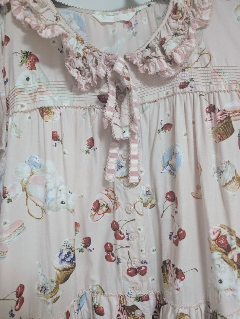 明日まで限定値下美品　ピンクハウス　スプリング　バニー　パッチワーク　ワンピース