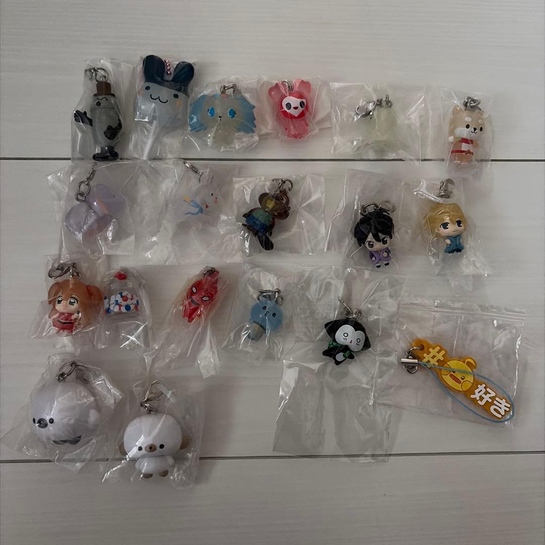 19点セット めじるしアクセサリー キーホルダー ガチャガチャ