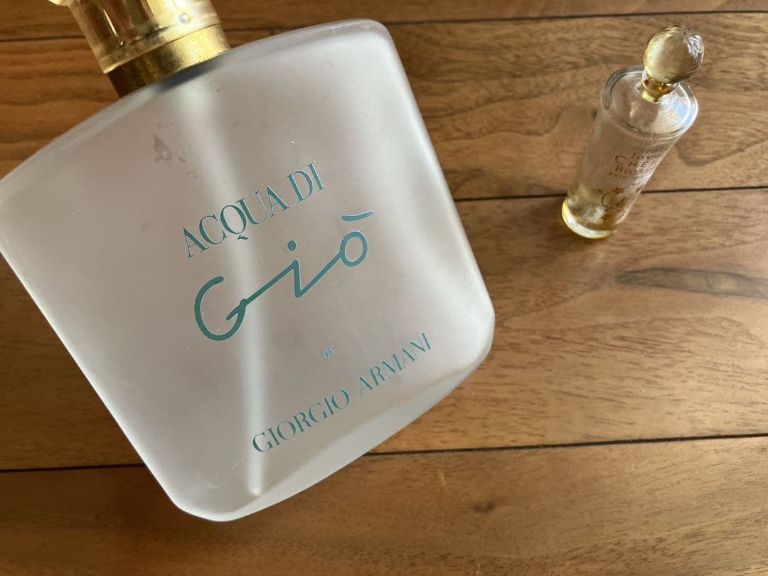 香水　瓶　ロードゥイッセイミヤケ 夏　限定　ジョルジオアルマーニ ジャドール