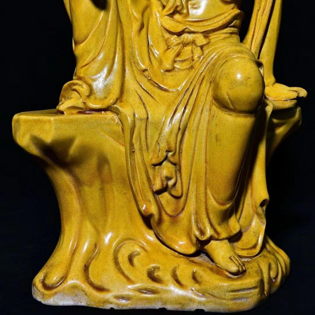 中国古美術・旧蔵の陶磁器、自在観音像・20x40cm・供養仏像・風水開運・置物