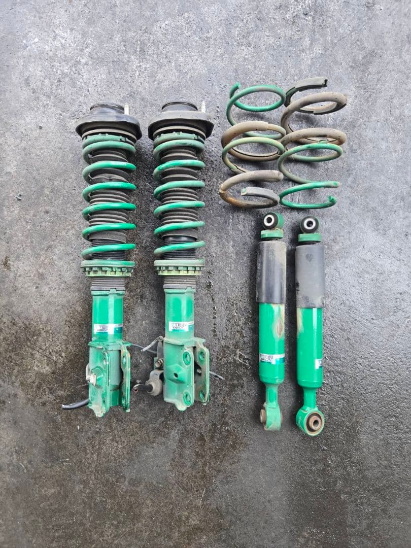 B21W 　日産　デイズ TEIN　車高調