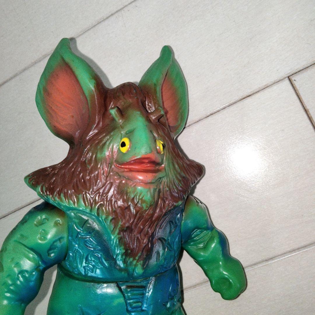 ウルトラセブン　怪獣イカルス星人 ソフビフィギュア