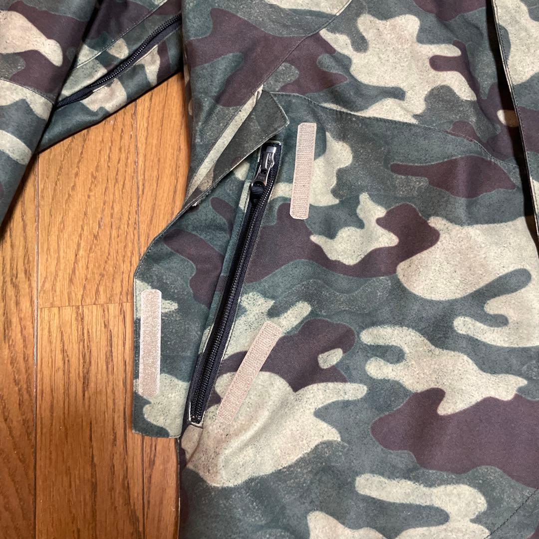 ボンファイア　迷彩 スノーボードウェア 男性用