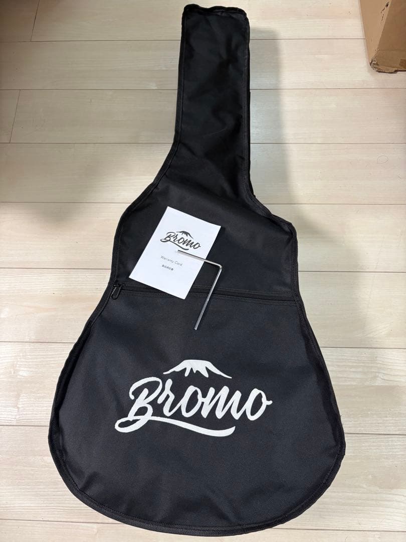 美品　エレアコースティックギター　Bromo BAA4CE