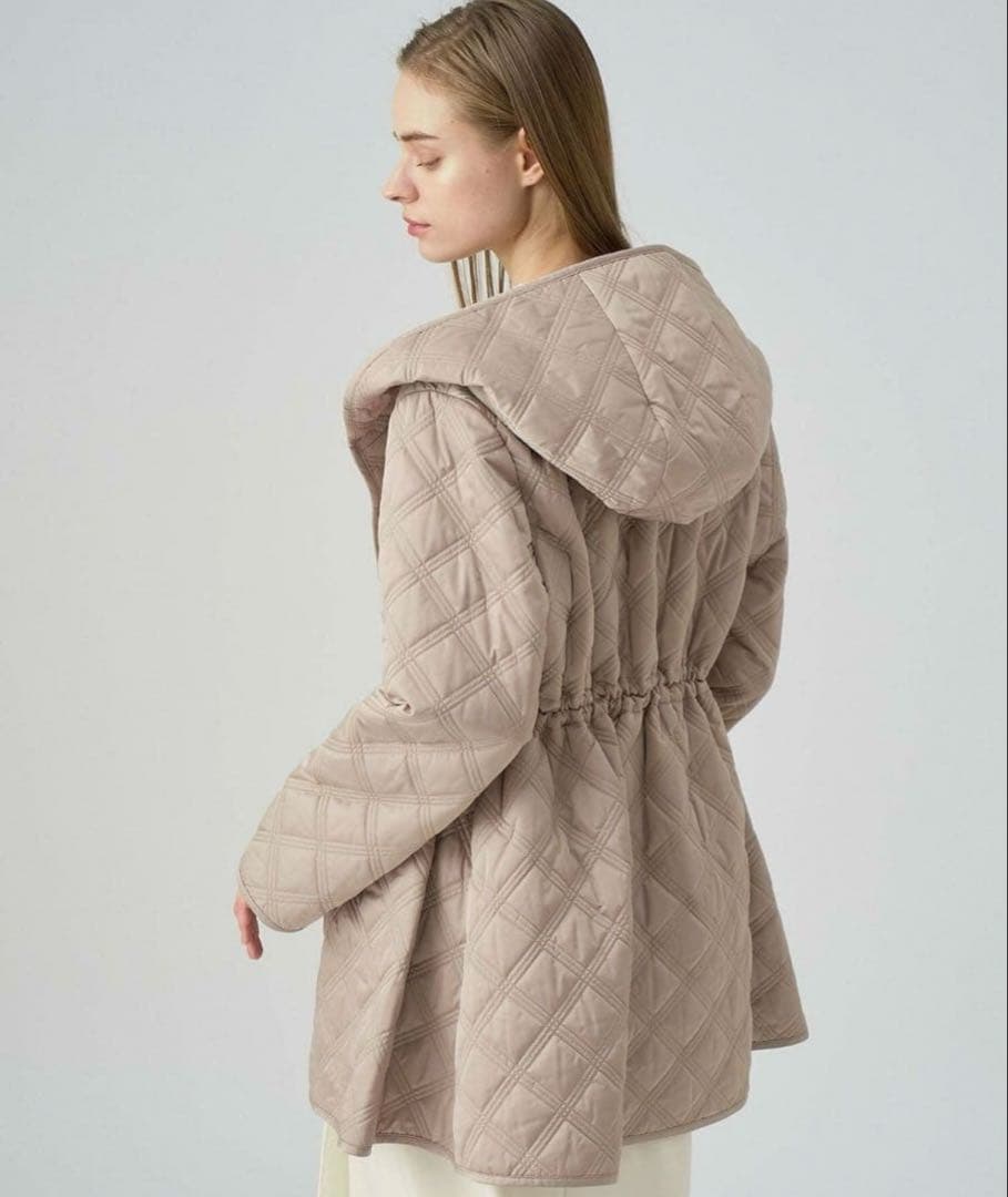 ANAYI キルティングフードコート　現行タグ