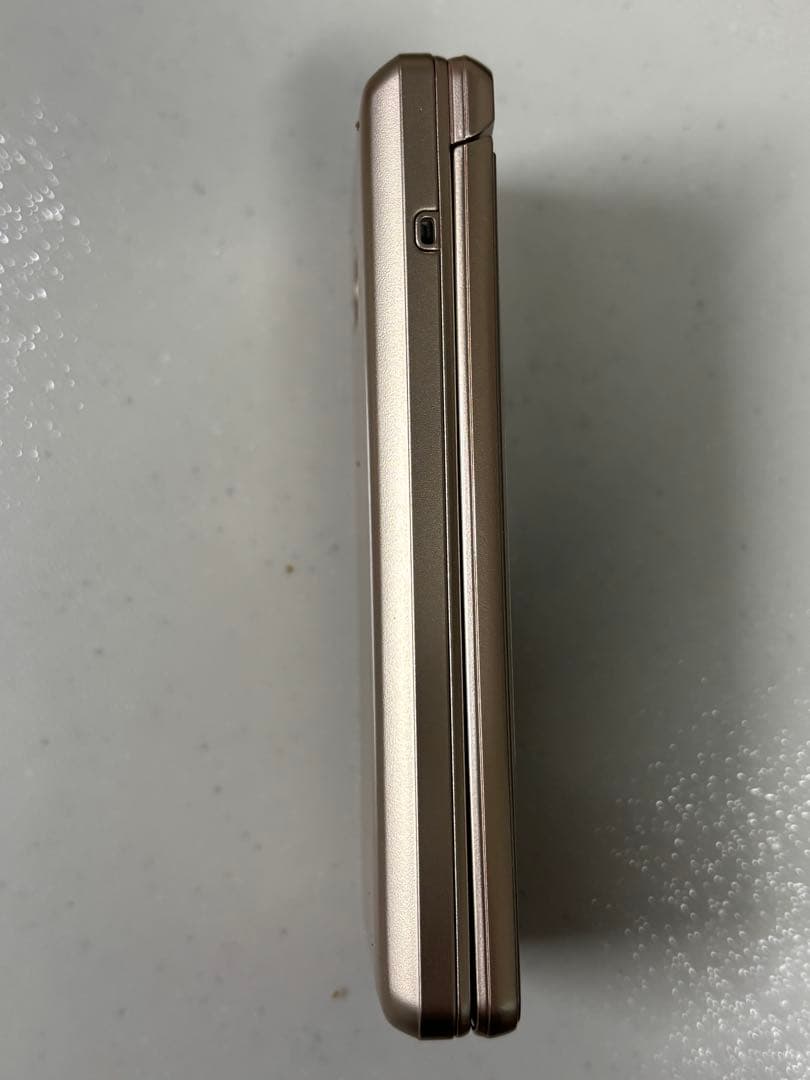 SoftBank かんたん携帯11 A207SH ゴールド