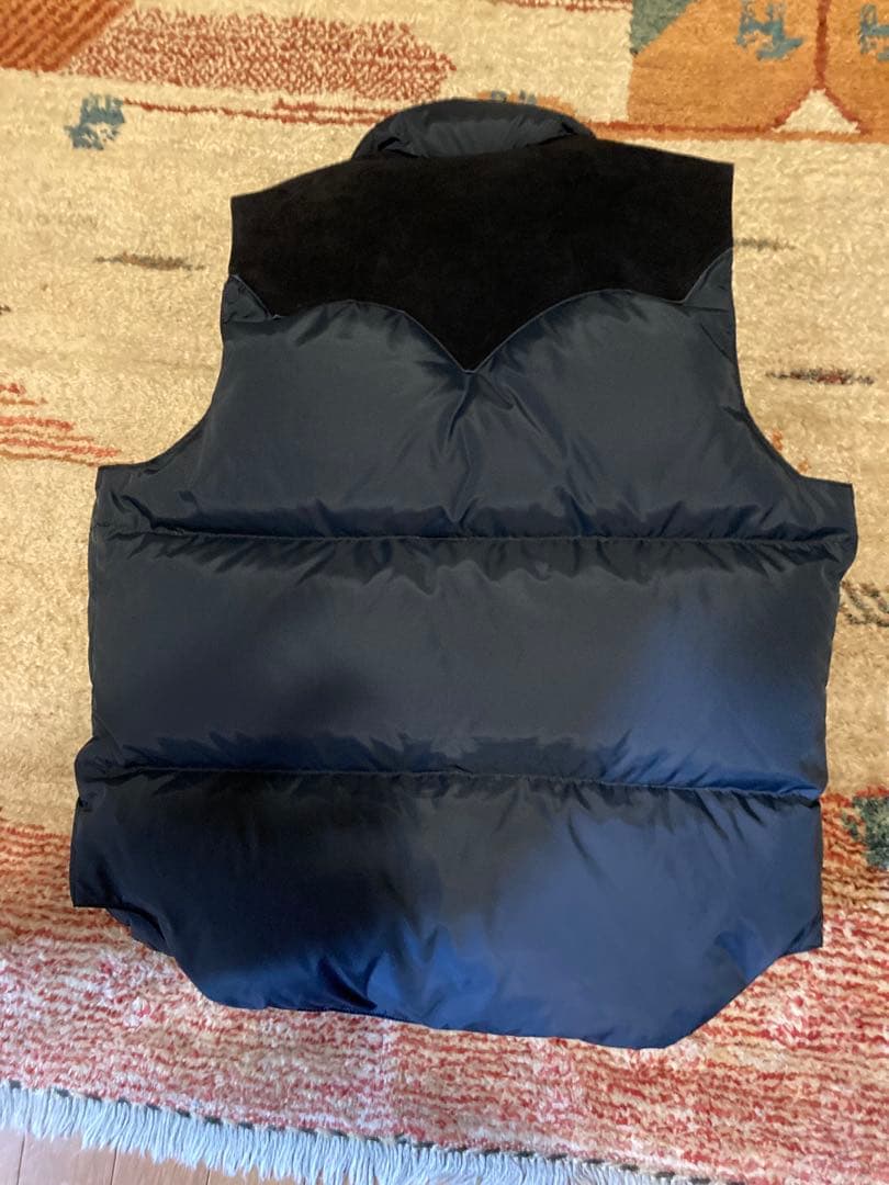 r*n様 11日　水曜日　20時　販売終了予定 38 Mサイズ　ロッキーマウンテ