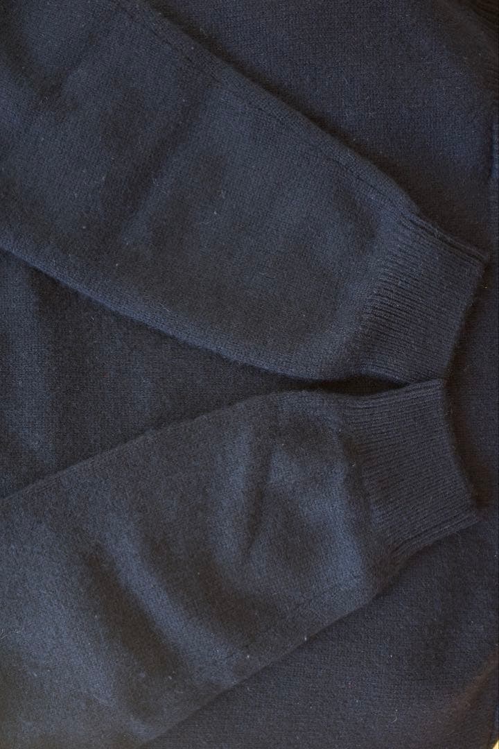 【極美品 生産終了】AURALEE スタイリスト私物 カシミヤ100％ ニット