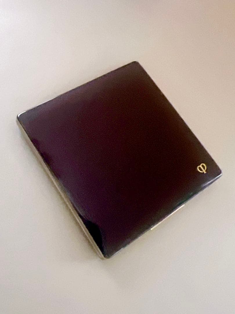 【1度のみ使用】プードルコンパクトエッセンシャルn エレガントスリム