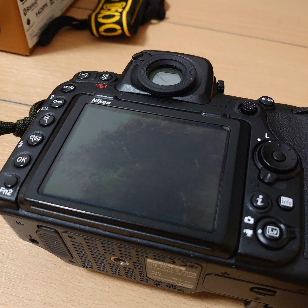 Nikon D500 デジタル一眼レフカメラ 本体＋バッテリー1本