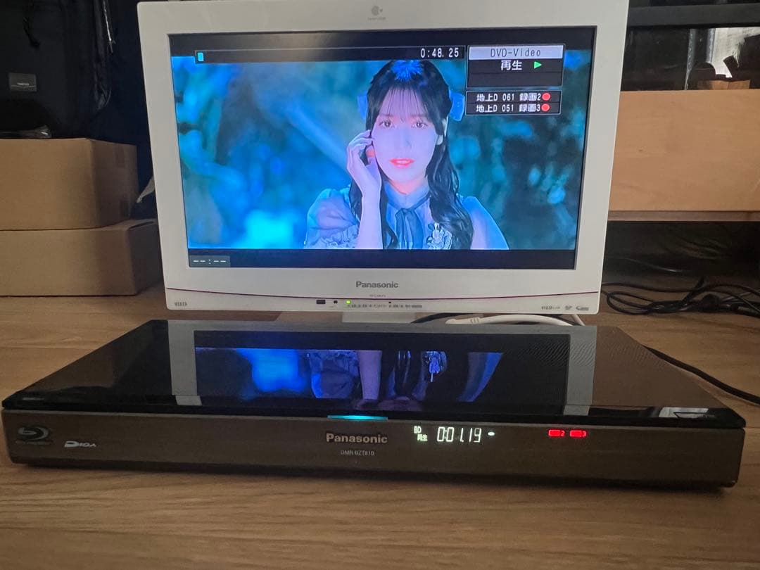 パナソニック　ブルーレイレコーダー DMR-BZT810