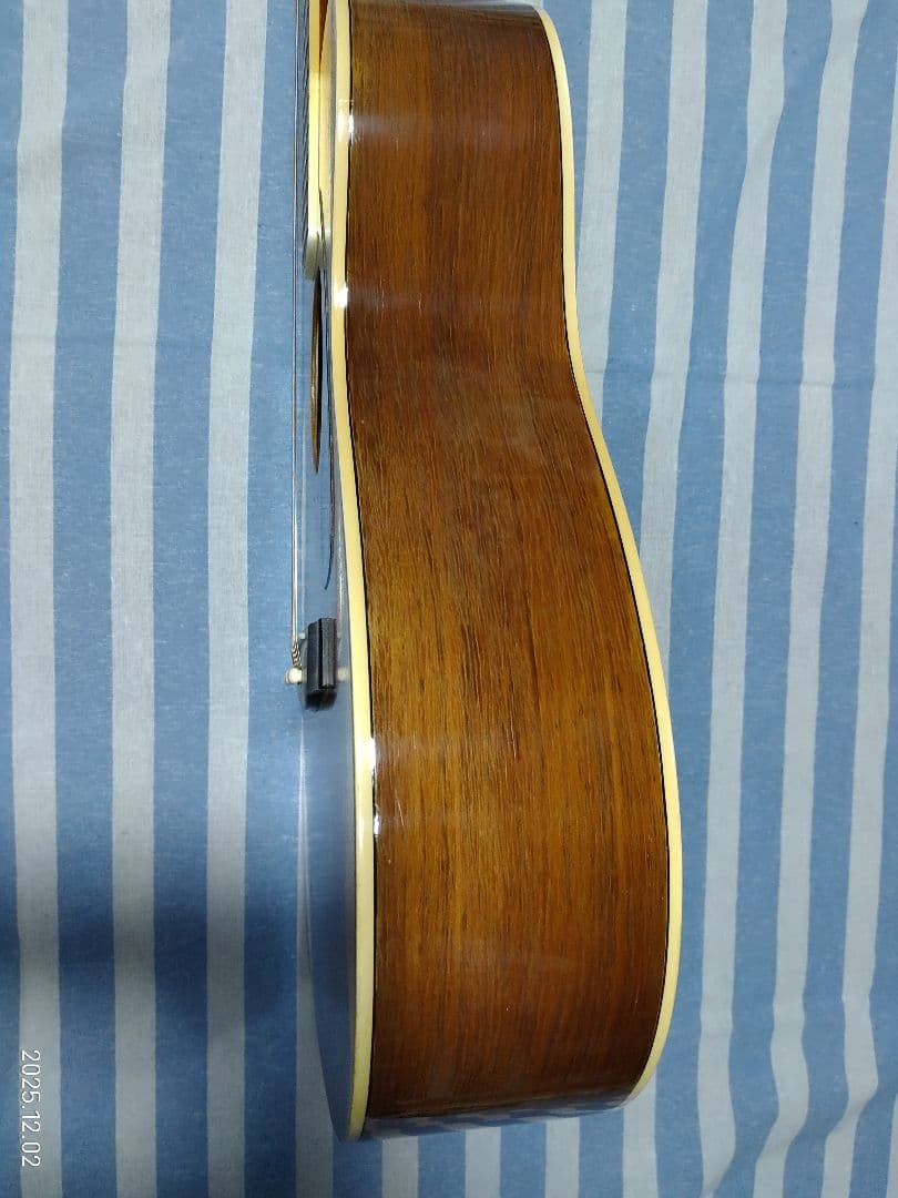 YAMAHAのジャパンヴィンテージ000サイズアコースティックギターFG-302